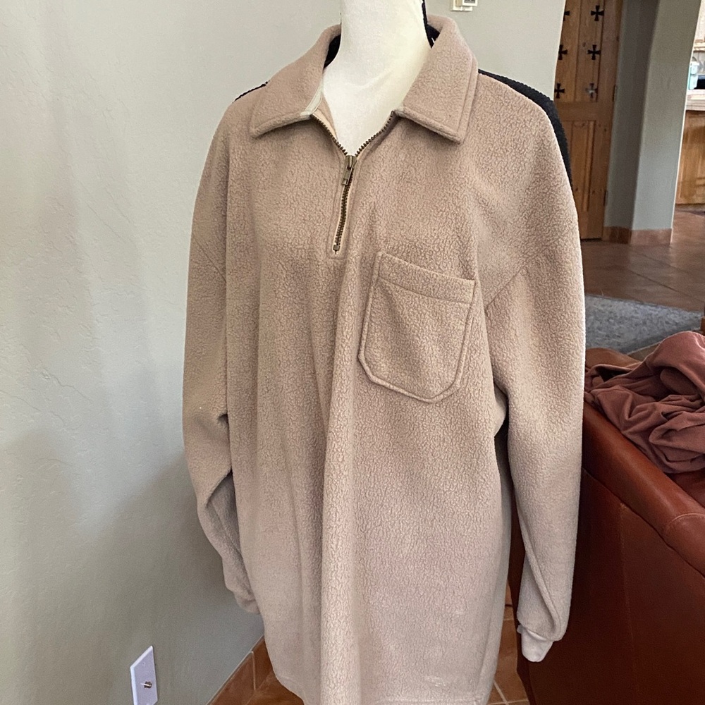 Men's Tan Zip-Up jacket